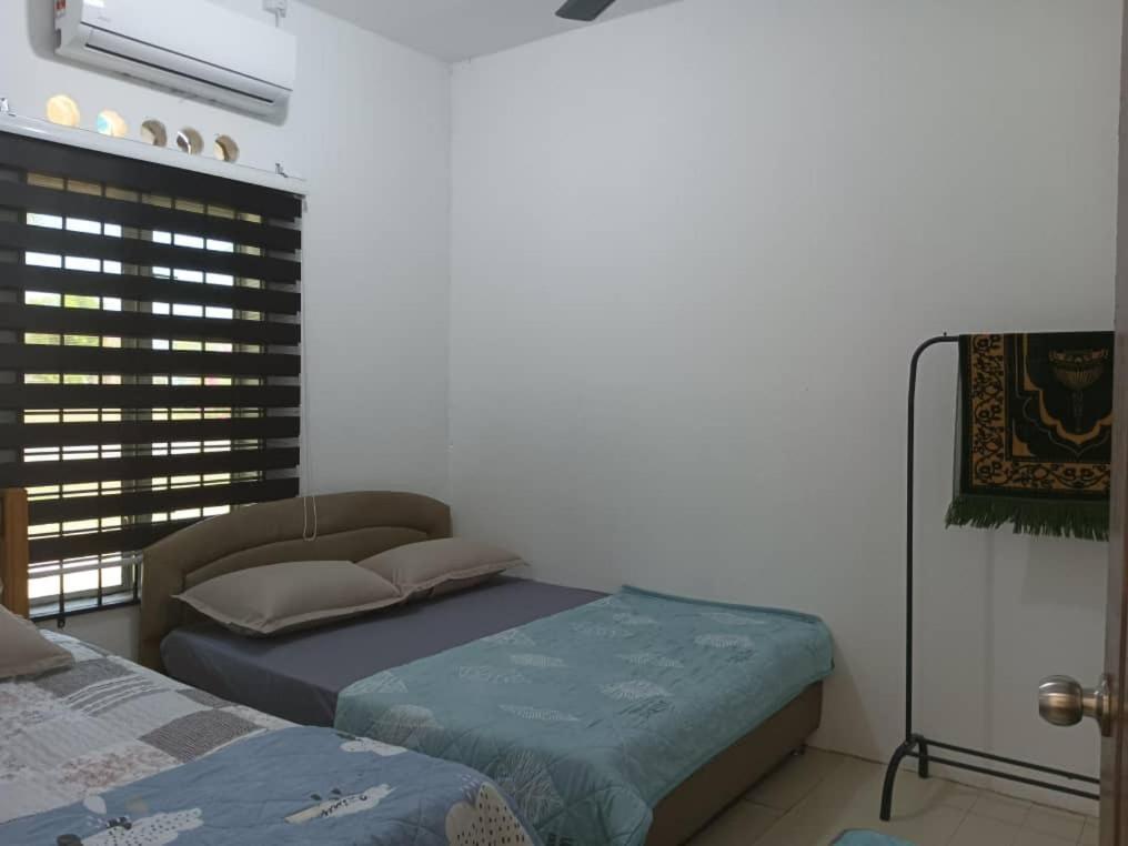 Homestay Lembah Tambunan Kampong Nail Exterior foto